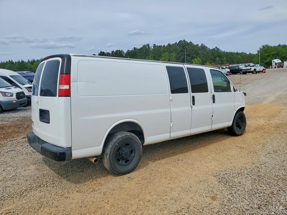 2015 Chev Express G2500 მანქანა იყიდება აუქციონზე, vin: 1GCWGGCF4F1263870, აუქციონის ნომერი: 49789926