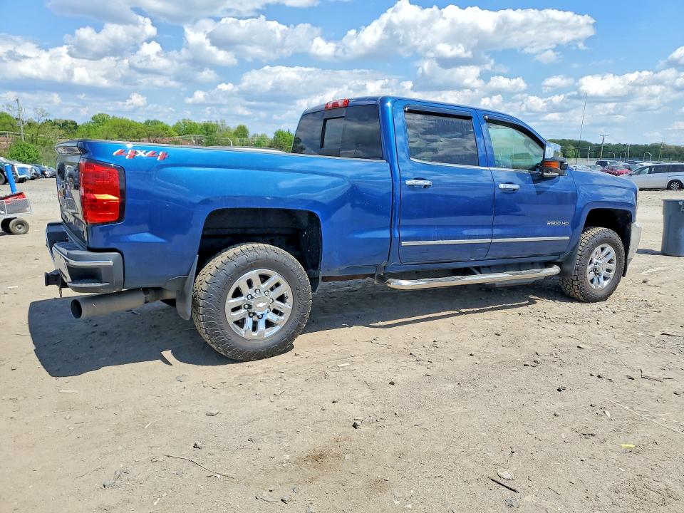 Продажа на аукционе авто 2018 Chevrolet Silverado, vin: 1GC1KWEY9JF179234, номер лота: 50133536
