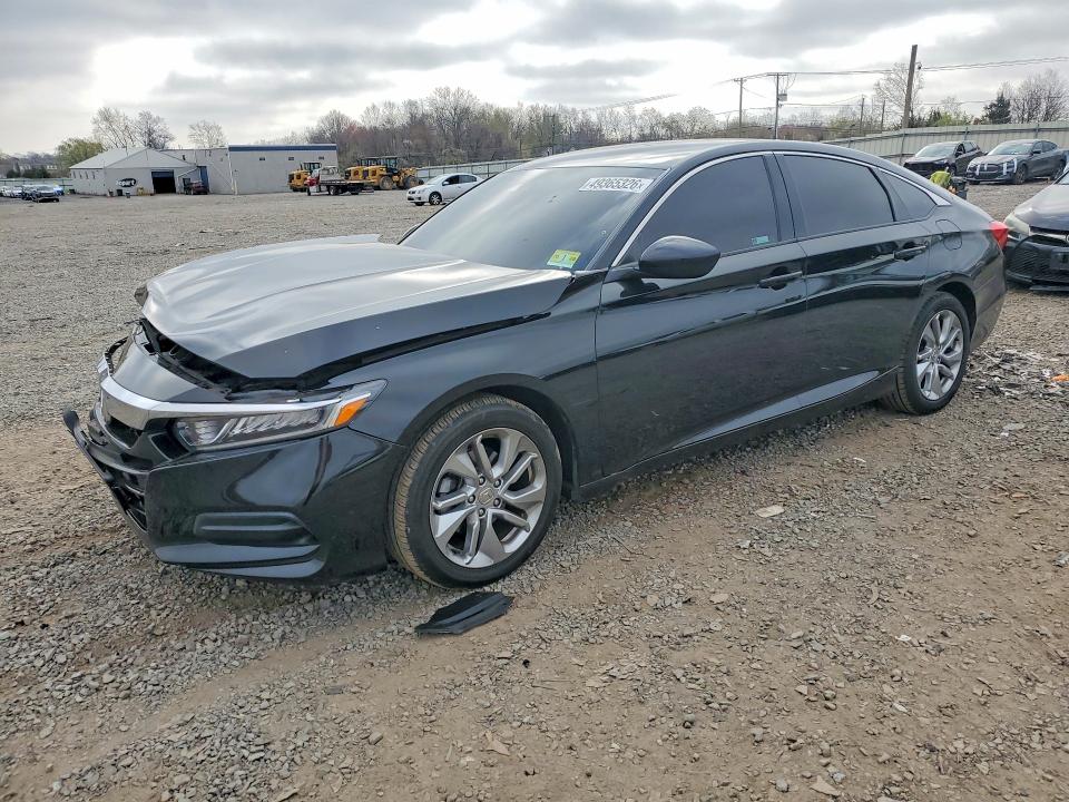 2018 Honda Accord მანქანა იყიდება აუქციონზე, vin: 1HGCV1F15JA182585, აუქციონის ნომერი: 49365326