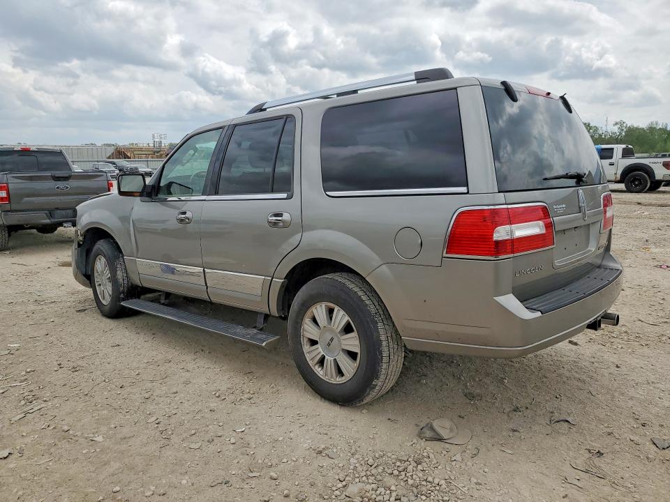 50174596 :رقم المزاد ، 5LMFU28598LJ03768 vin ، 2008 Lincoln Navigator مزاد بيع