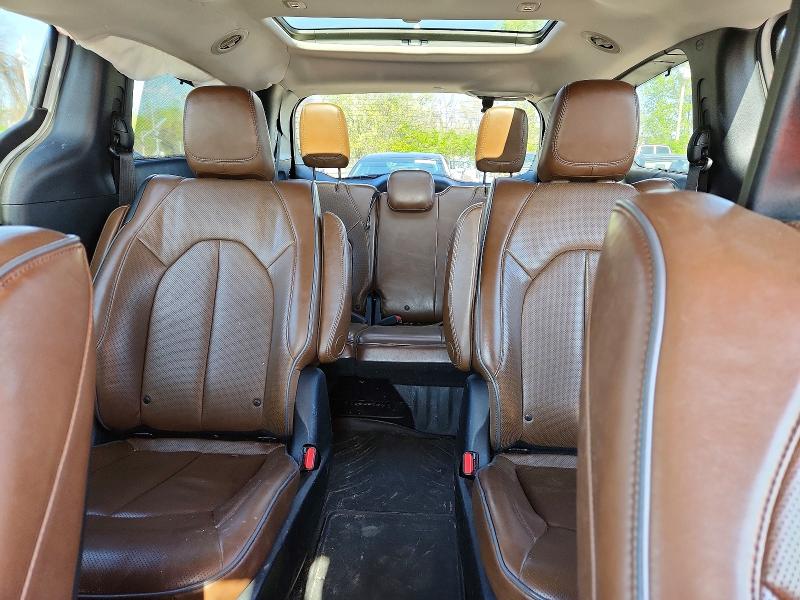 Продажа на аукционе авто 2018 Chrysler Pacifica, vin: 2C4RC1N74JR212806, номер лота: 48996906