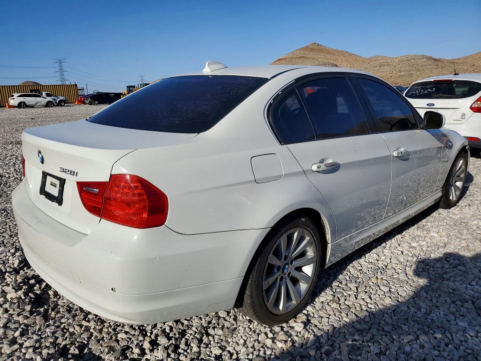 Продажа на аукционе авто 2011 Bmw 328, vin: WBAPH5G50BNM76774, номер лота: 50660856