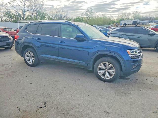 49475936 :رقم المزاد ، 1V2LR2CA6JC584440 vin ، 2018 Volkswagen Atlas مزاد بيع