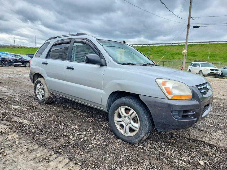 52008326 :رقم المزاد ، KNDJE723587531395 vin ، 2008 Kia Sportage مزاد بيع