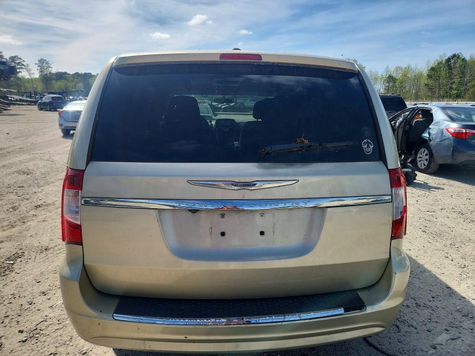 48960596 :رقم المزاد ، 2A4RR5DG0BR618150 vin ، 2011 Chrysler Town & Country مزاد بيع