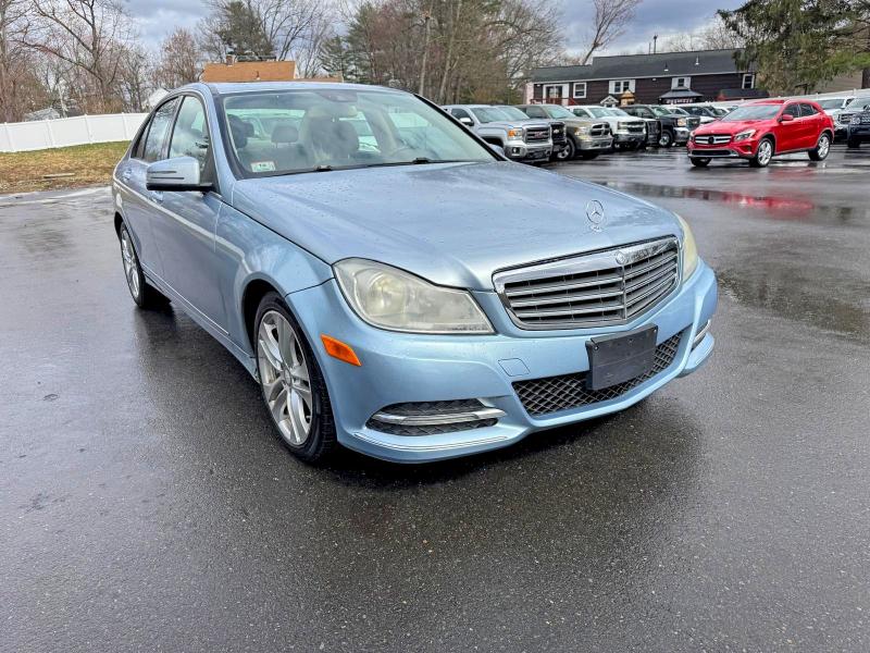 Продажа на аукционе авто 2014 Mercedes-benz C, vin: WDDGF8AB5ER317146, номер лота: 49036676
