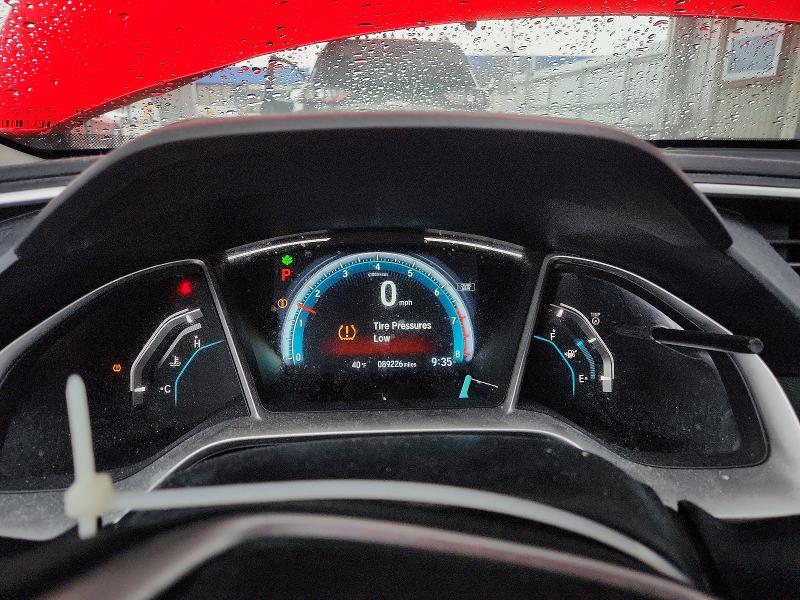 Продаж на аукціоні авто 2017 Honda Civic, vin: 2HGFC2F74HH518820, номер лоту: 48305806