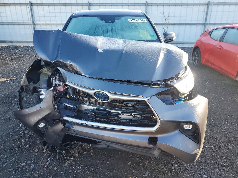 2021 Toyota Highlander მანქანა იყიდება აუქციონზე, vin: 5TDBBRCH8MS065691, აუქციონის ნომერი: 51293516
