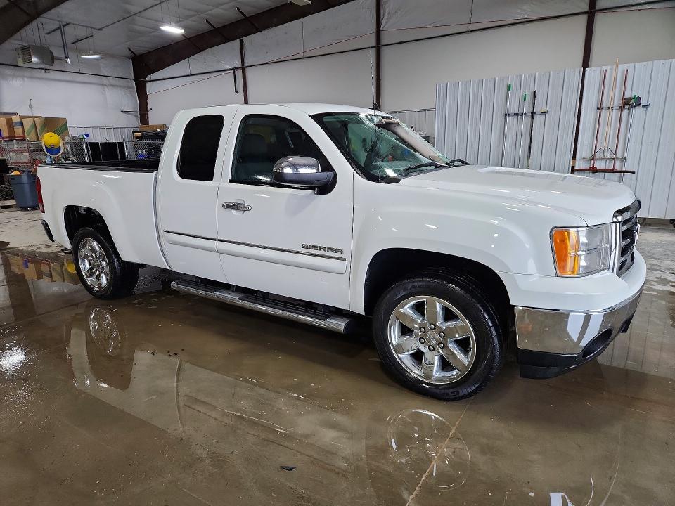 50752496 :رقم المزاد ، 1GTR1VE08DZ306763 vin ، 2013 Gmc Sierra مزاد بيع