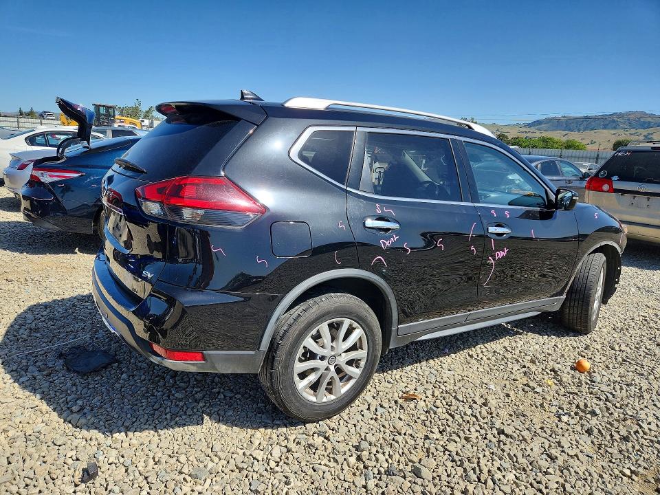 50175676 :رقم المزاد ، JN8AT2MT1LW002289 vin ، 2020 Nissan Rogue مزاد بيع