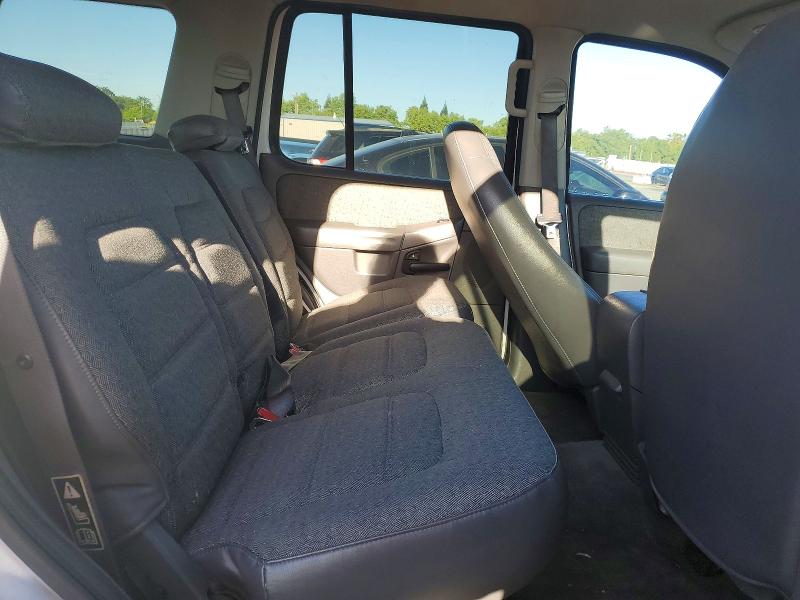 Продажа на аукционе авто 2002 Ford Explorer, vin: 1FMZU72E72ZB59282, номер лота: 47726146