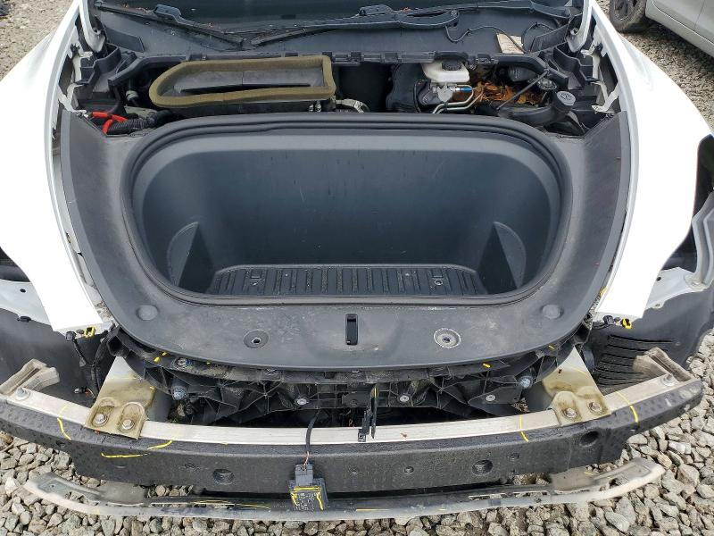 2020 Tesla Model Y მანქანა იყიდება აუქციონზე, vin: 5YJYGDEE3LF040458, აუქციონის ნომერი: 49373026