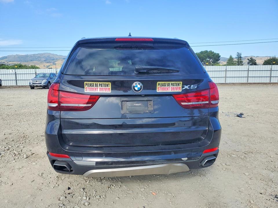 51291686 :رقم المزاد ، 5UXKT0C52J0W01479 vin ، 2018 Bmw X5 مزاد بيع