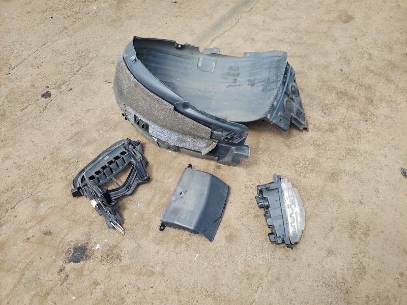 2017 Hyundai Santa Fe მანქანა იყიდება აუქციონზე, vin: KM8SRDHF9HU225774, აუქციონის ნომერი: 50779596