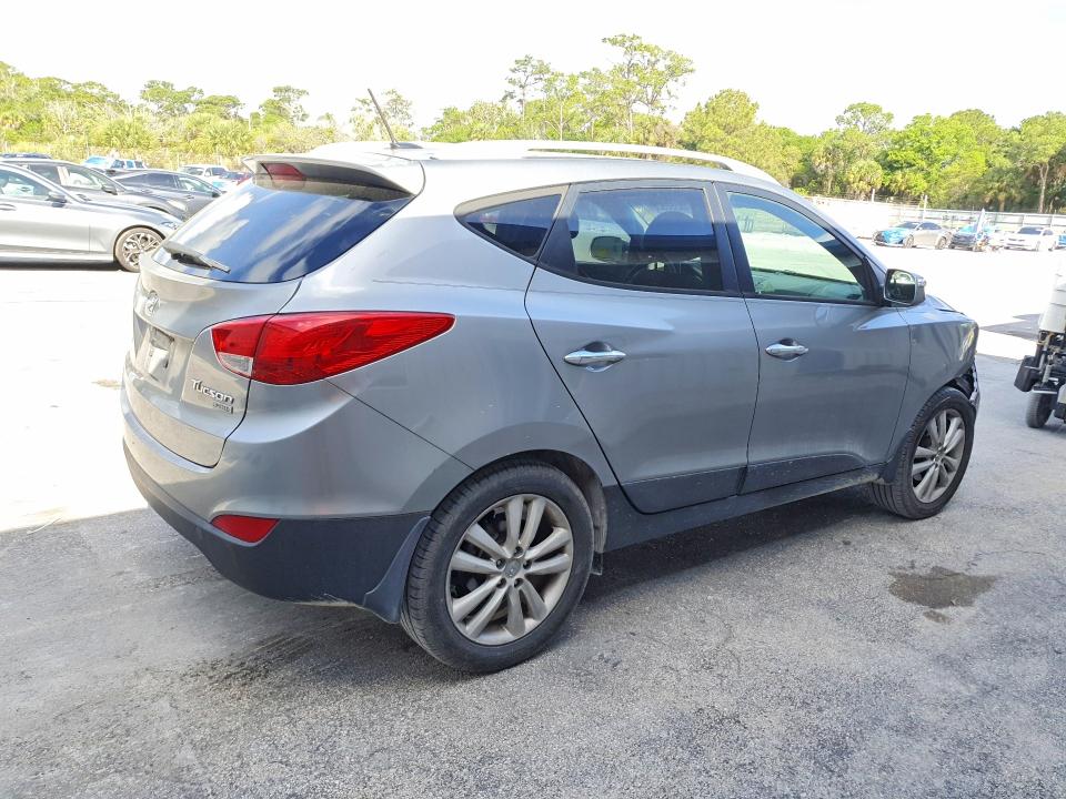 2012 Hyundai Tucson მანქანა იყიდება აუქციონზე, vin: KM8JU3AC5CU487627, აუქციონის ნომერი: 48352626