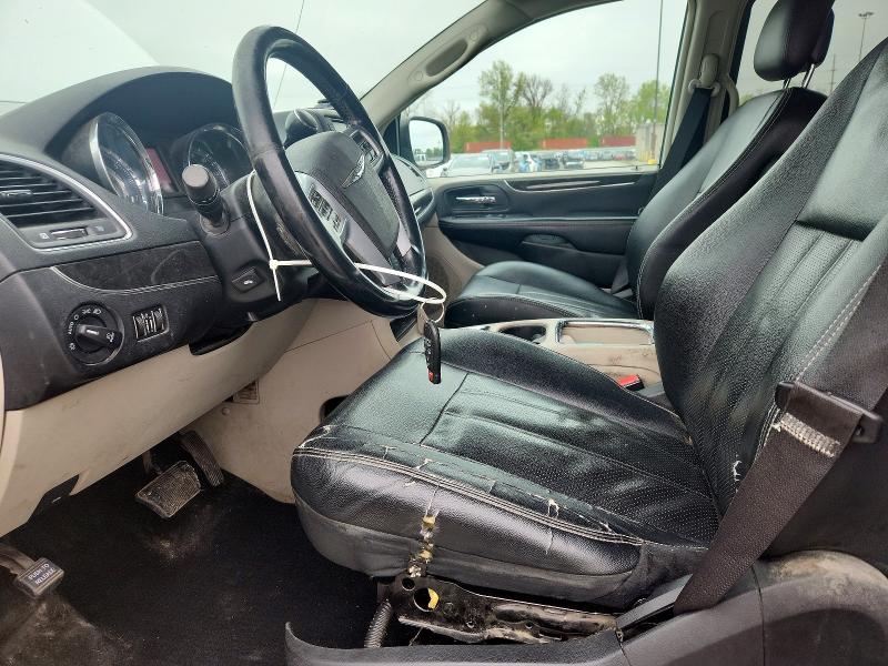 2013 Chrysler Town & Country მანქანა იყიდება აუქციონზე, vin: 2C4RC1CG9DR815970, აუქციონის ნომერი: 51317876