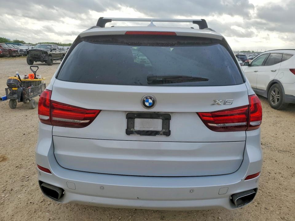 48566726 :رقم المزاد ، 5UXKR2C35H0X03443 vin ، 2017 Bmw X5 مزاد بيع