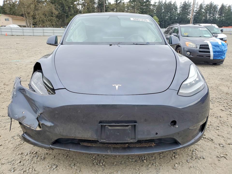 2022 Tesla Model Y მანქანა იყიდება აუქციონზე, vin: 7SAYGAEE5NF362846, აუქციონის ნომერი: 50851226
