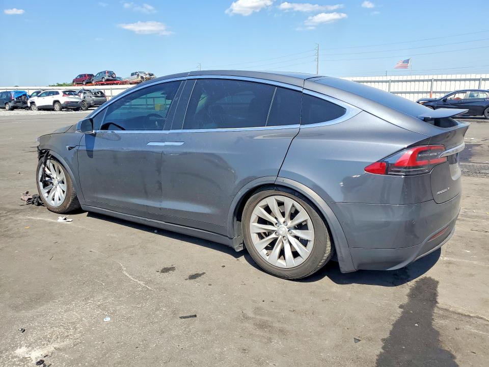 Продажа на аукционе авто 2018 Tesla Model X, vin: 5YJXCDE21JF114986, номер лота: 50302956