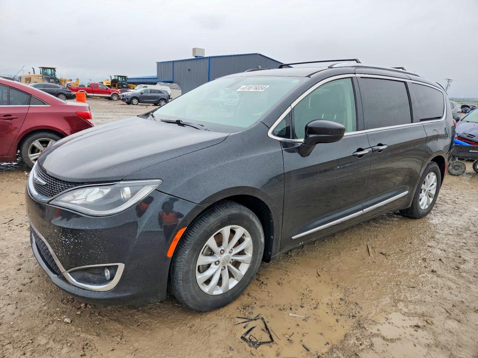 Продаж на аукціоні авто 2018 Chrysler Pacifica, vin: 2C4RC1BG7JR210780, номер лоту: 51676056