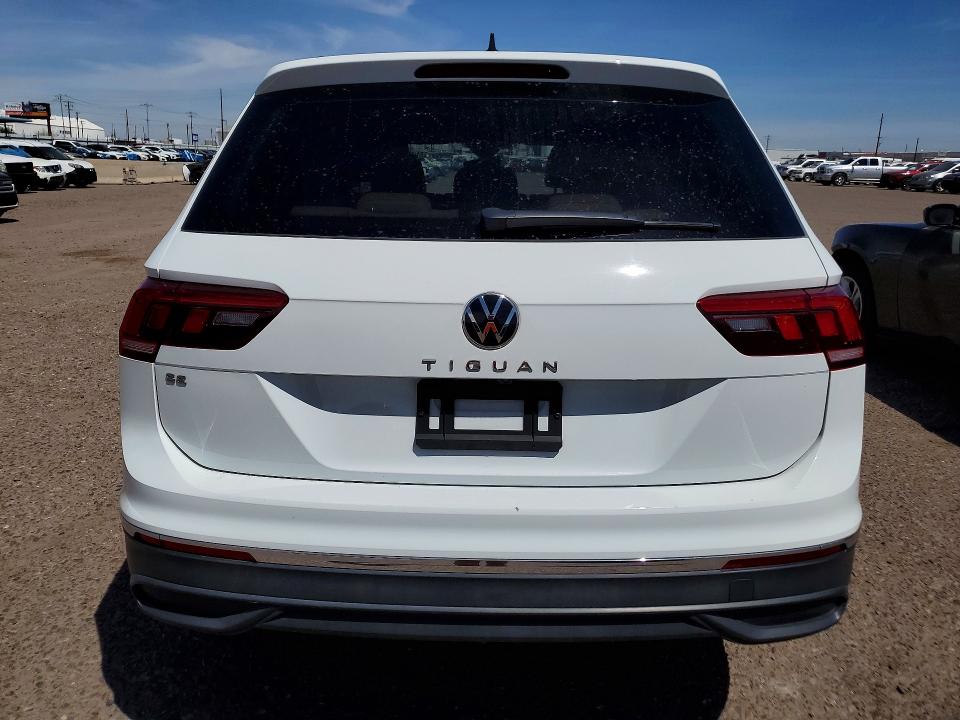 48520556 :رقم المزاد ، 3VV3B7AX5NM107482 vin ، 2022 Volkswagen Tiguan مزاد بيع