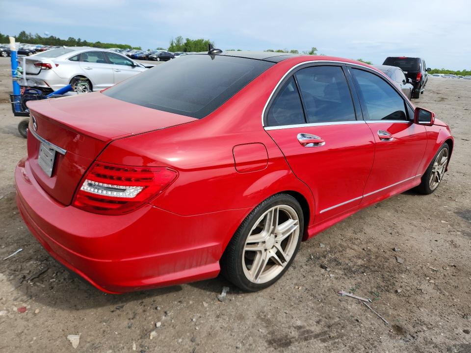 Продажа на аукционе авто 2014 Mercedes-benz C, vin: WDDGF4HB1EA945136, номер лота: 50853666