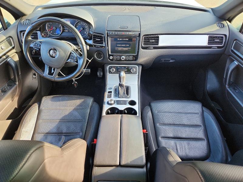 2017 Volkswagen Touareg მანქანა იყიდება აუქციონზე, vin: WVGRF7BP1HD005300, აუქციონის ნომერი: 50801046