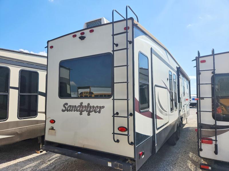 63730536 :رقم المزاد ، 4X4FSAP29JJ037314 vin ، 2018 Foresriver Sandpiper مزاد بيع