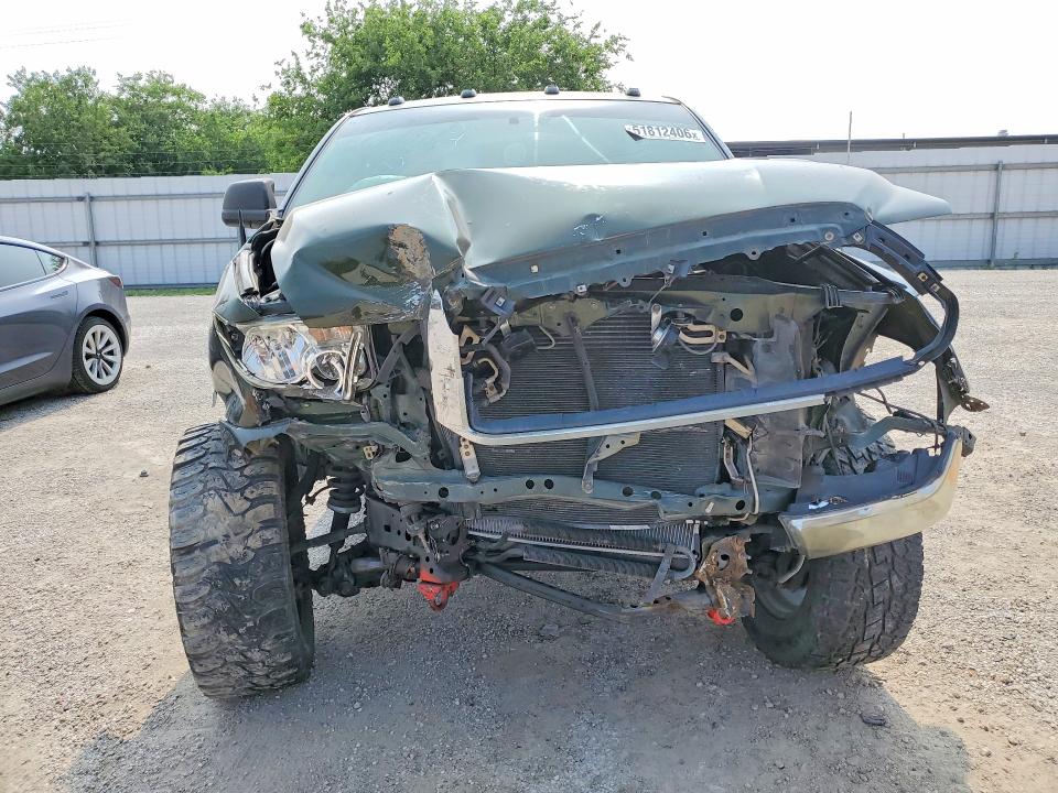 51812406 :رقم المزاد ، 5TFRM5F13BX022304 vin ، 2011 Toyota Tundra مزاد بيع
