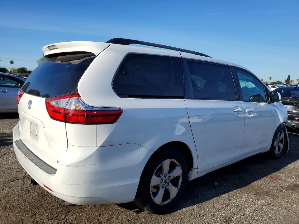 Продажа на аукционе авто 2017 Toyota Sienna, vin: 5TDKZ3DC0HS884518, номер лота: 50931496