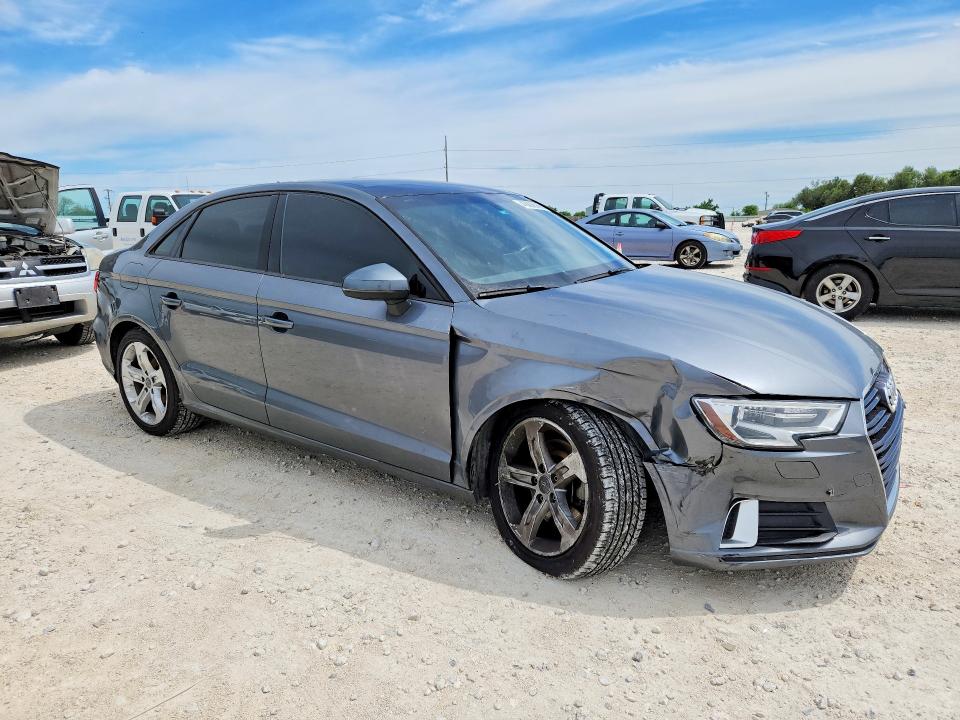 Продажа на аукционе авто 2017 Audi A3, vin: WAUAUGFF2H1041472, номер лота: 48658556
