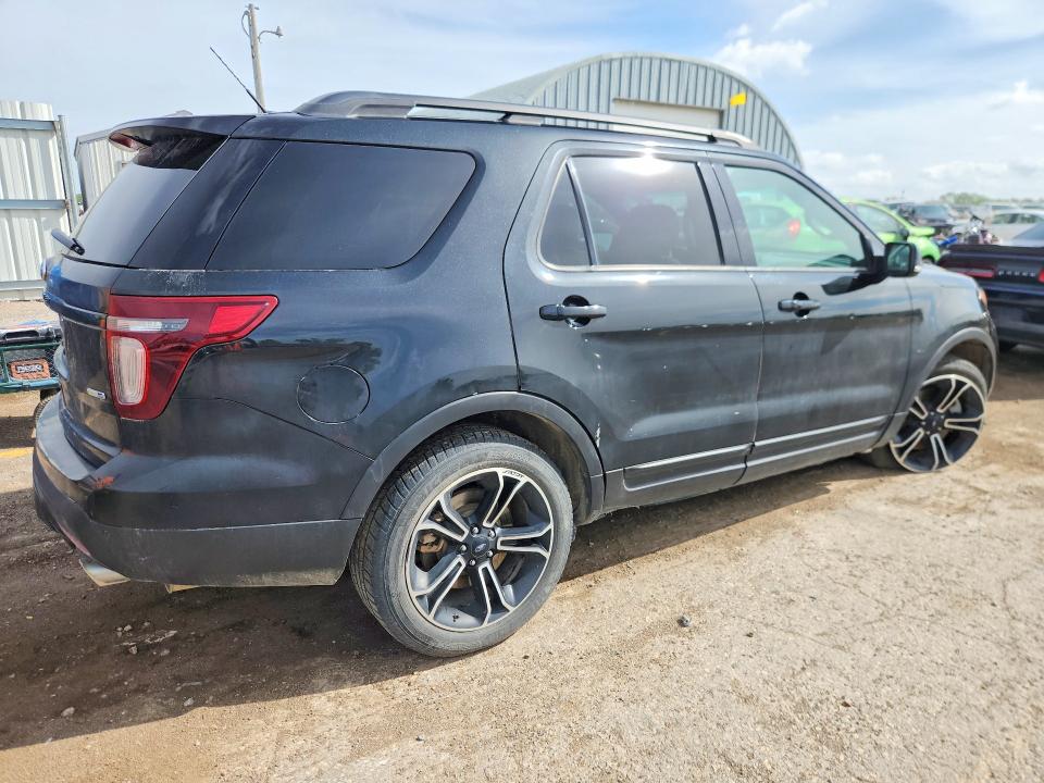 Продажа на аукционе авто 2015 Ford Explorer, vin: 1FM5K8GT7FGB80622, номер лота: 49588536