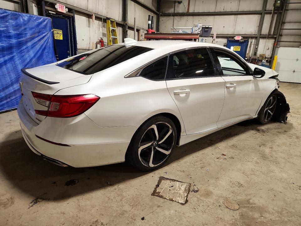 98212115 :رقم المزاد ، 1HGCV1F31LA801364 vin ، 2020 Honda Accord مزاد بيع