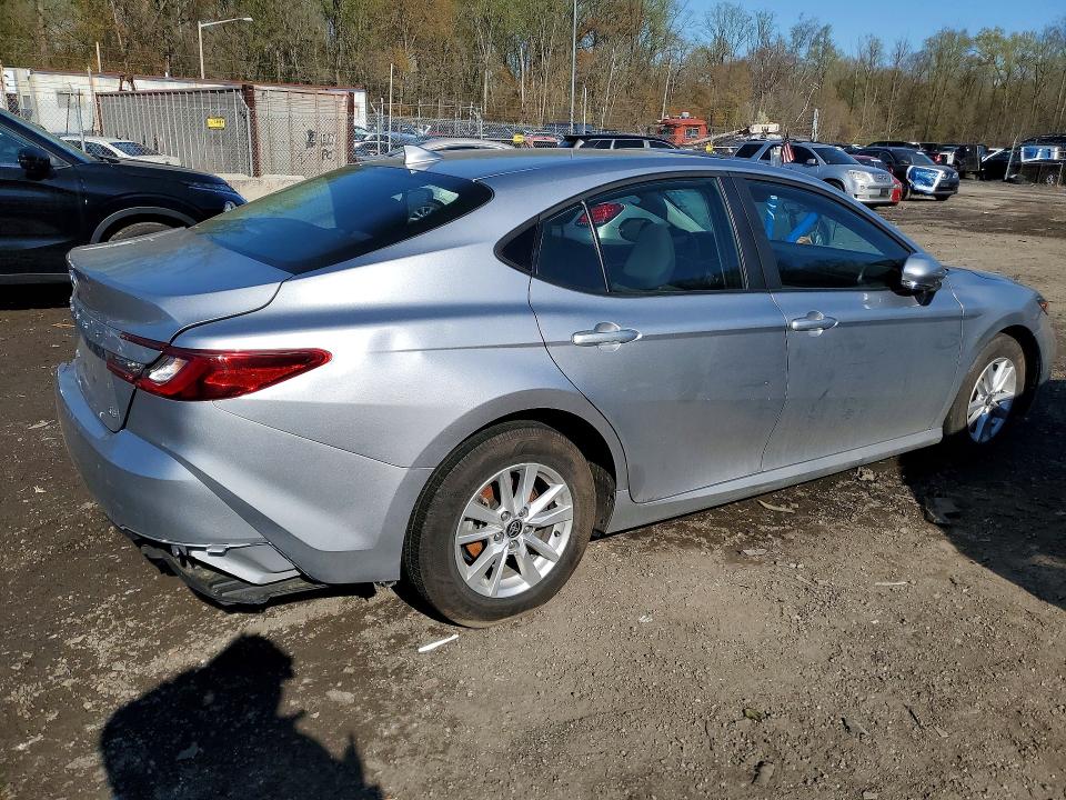 49063406 :رقم المزاد ، 4T1DAACK1SU595790 vin ، 2025 Toyota Camry مزاد بيع