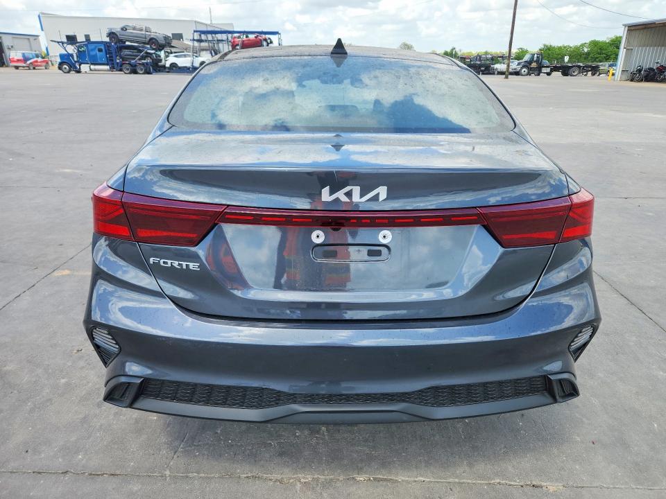 2024 Kia Forte მანქანა იყიდება აუქციონზე, vin: 3KPF24AD5RE837781, აუქციონის ნომერი: 49617966