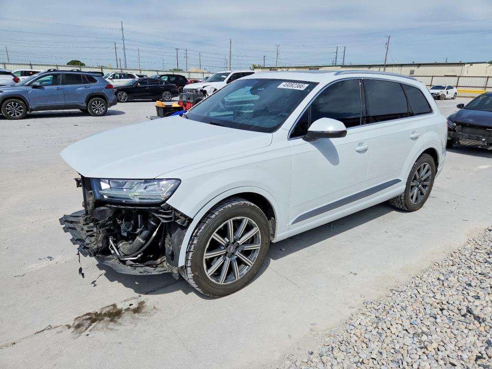 2018 Audi Q7 მანქანა იყიდება აუქციონზე, vin: WA1LHAF78JD026267, აუქციონის ნომერი: 49082366