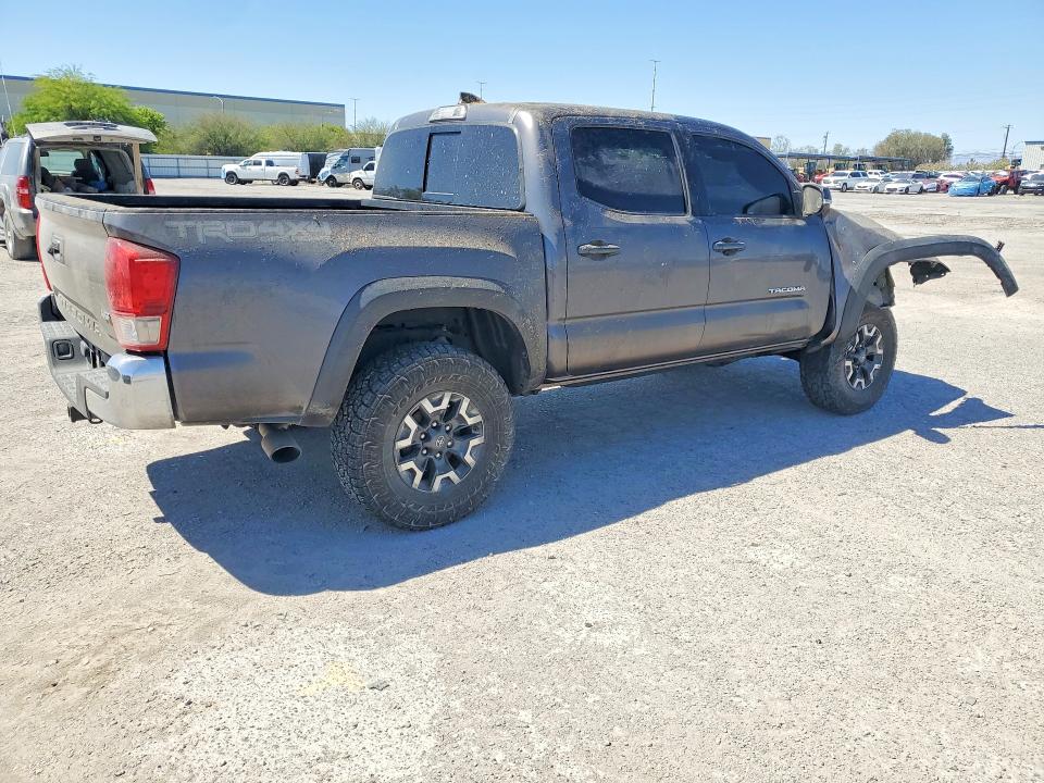 49963026 :رقم المزاد ، 5TFCZ5AN1HX115123 vin ، 2017 Toyota Tacoma مزاد بيع