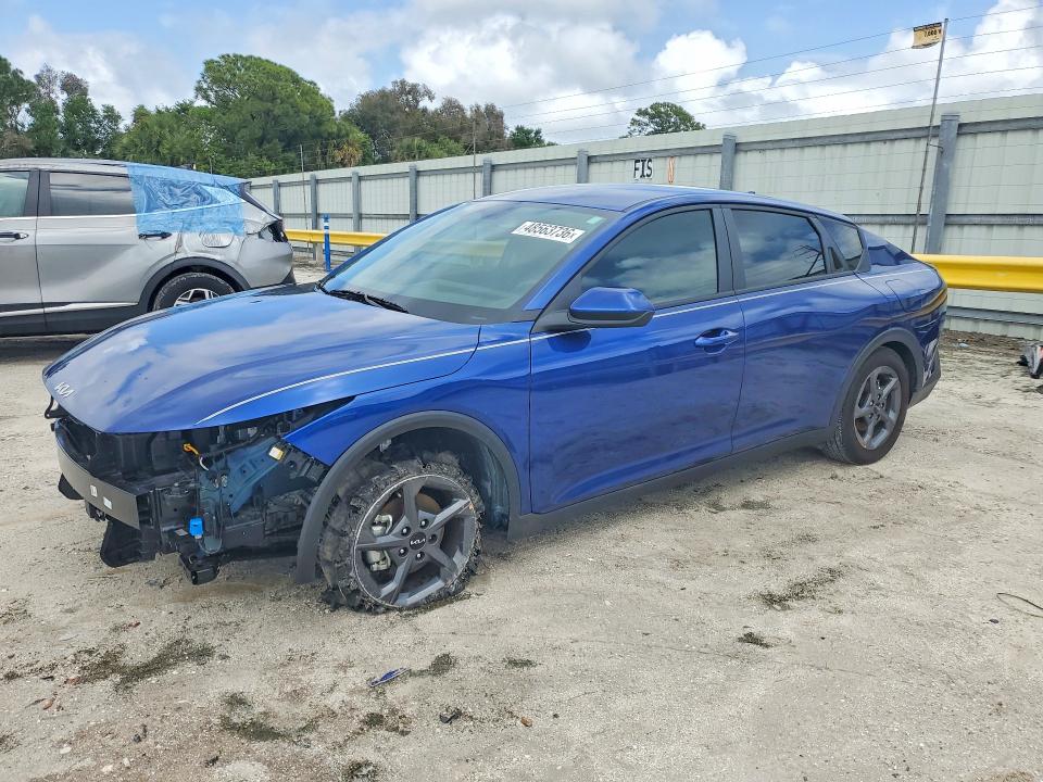 48563736 :رقم المزاد ، 3KPFT4DE5SE209825 vin ، 2025 Kia K4 مزاد بيع