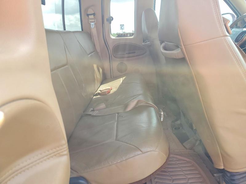 Продаж на аукціоні авто 2000 Dodge Ram 2500, vin: 1B7KC2360YJ146870, номер лоту: 49230626