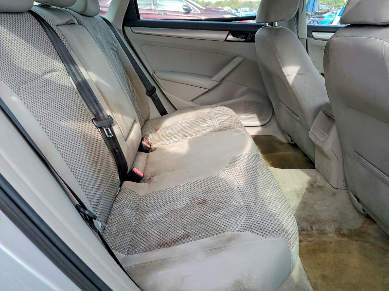 2013 Volkswagen Passat მანქანა იყიდება აუქციონზე, vin: 1VWAH7A37DC008774, აუქციონის ნომერი: 51625456