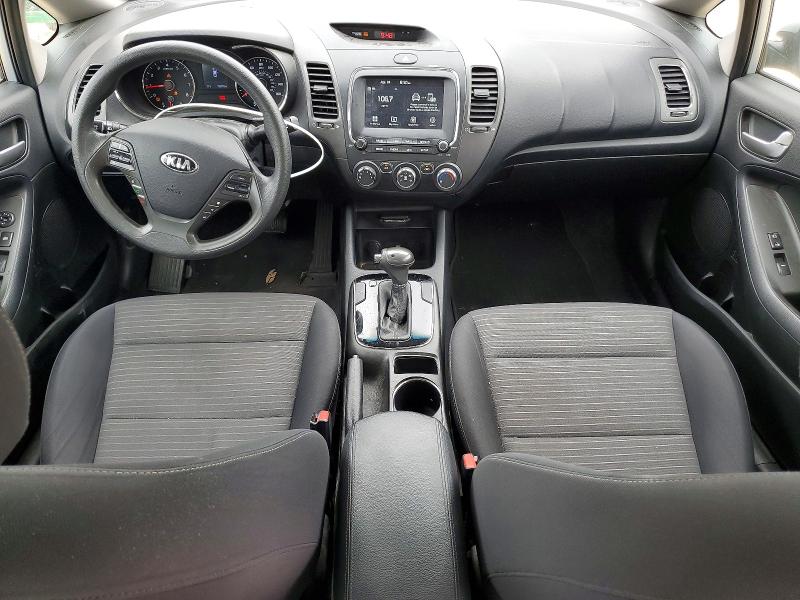 51124626 :رقم المزاد ، 3KPFL4A79JE240919 vin ، 2018 Kia Forte مزاد بيع