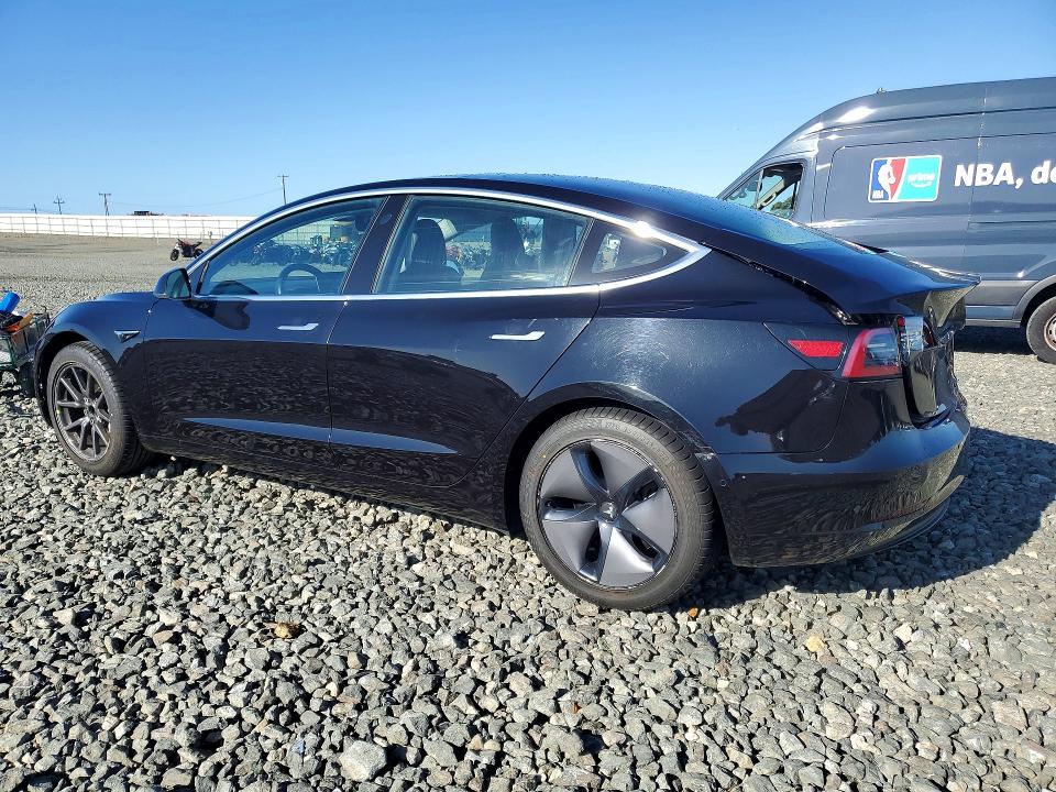 Продажа на аукционе авто 2018 Tesla Model 3, vin: 5YJ3E1EA2JF070978, номер лота: 48158066
