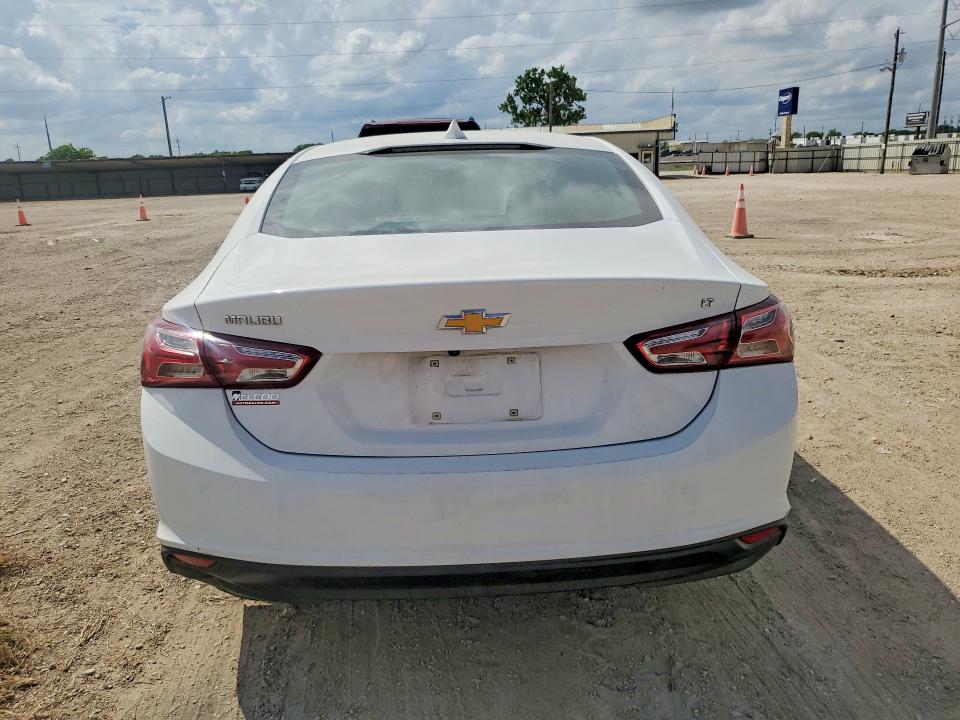 Продаж на аукціоні авто 2021 Chevrolet Malibu, vin: 1G1ZD5ST9MF034062, номер лоту: 49438326