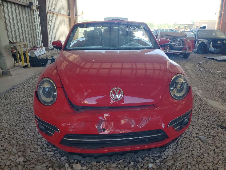 50250776 :رقم المزاد ، 3VW5DAAT6KM505420 vin ، 2019 Volkswagen Beetle مزاد بيع
