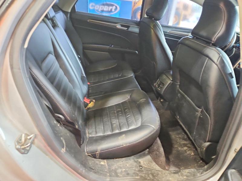 51709216 :رقم المزاد ، 3FA6P0T9XHR101564 vin ، 2017 Ford Fusion مزاد بيع