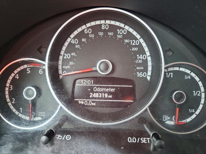 2014 Volkswagen Bettle მანქანა იყიდება აუქციონზე, vin: 3VW5L7AT4EM820808, აუქციონის ნომერი: 51192926
