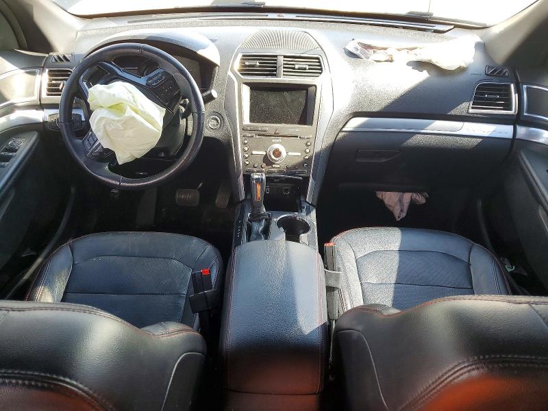 52067956 :رقم المزاد ، 1FM5K8GT9JGA80241 vin ، 2018 Ford Explorer مزاد بيع