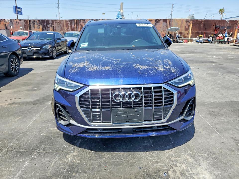 50457576 :رقم المزاد ، WA1DECF30R1033216 vin ، 2024 Audi Q3 مزاد بيع