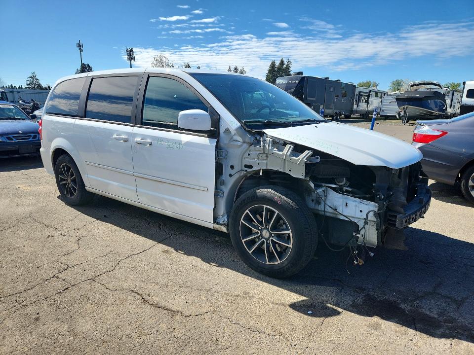 2016 Dodge Grand Caravan მანქანა იყიდება აუქციონზე, vin: 2C4RDGBG9GR315135, აუქციონის ნომერი: 48531776