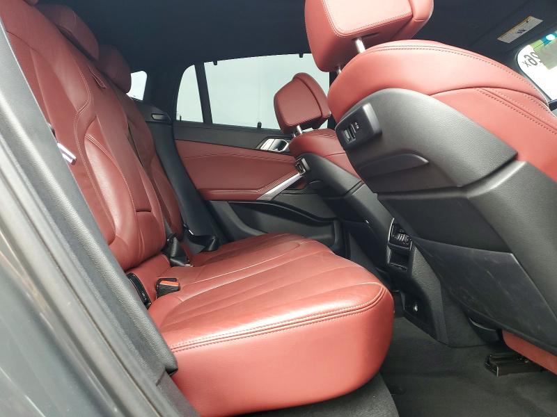 48712126 :رقم المزاد ، 5UXCY8C0XM9H45390 vin ، 2021 Bmw X6 مزاد بيع